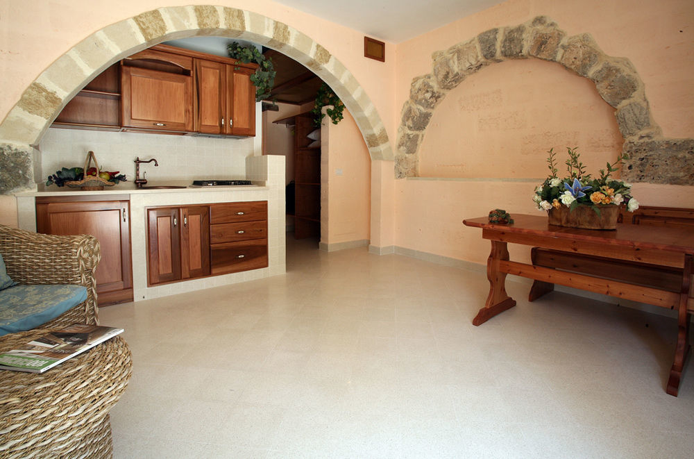 Masseria Quadrelli Bed & Breakfast Sanarica Ngoại thất bức ảnh