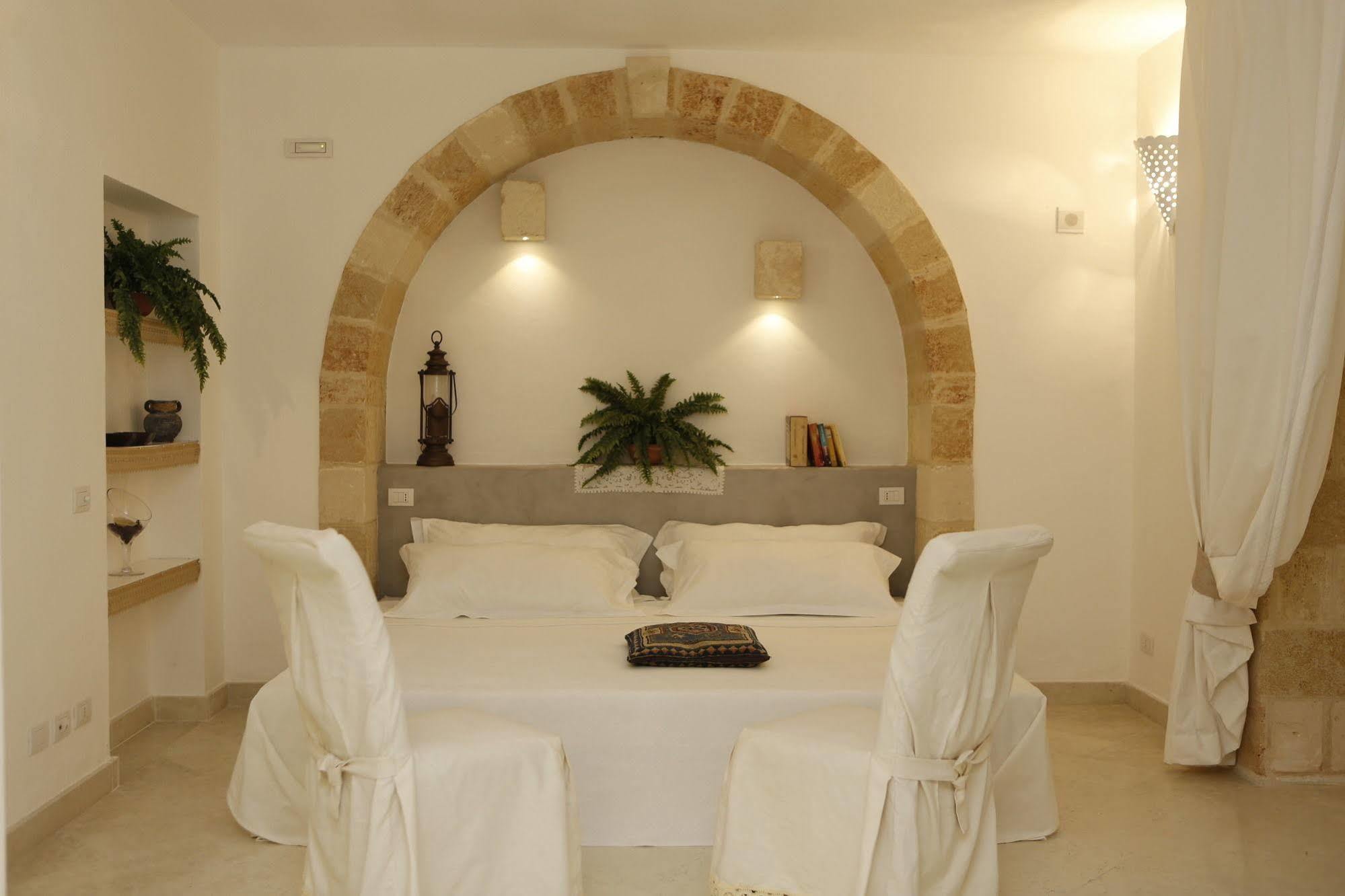 Masseria Quadrelli Bed & Breakfast Sanarica Ngoại thất bức ảnh