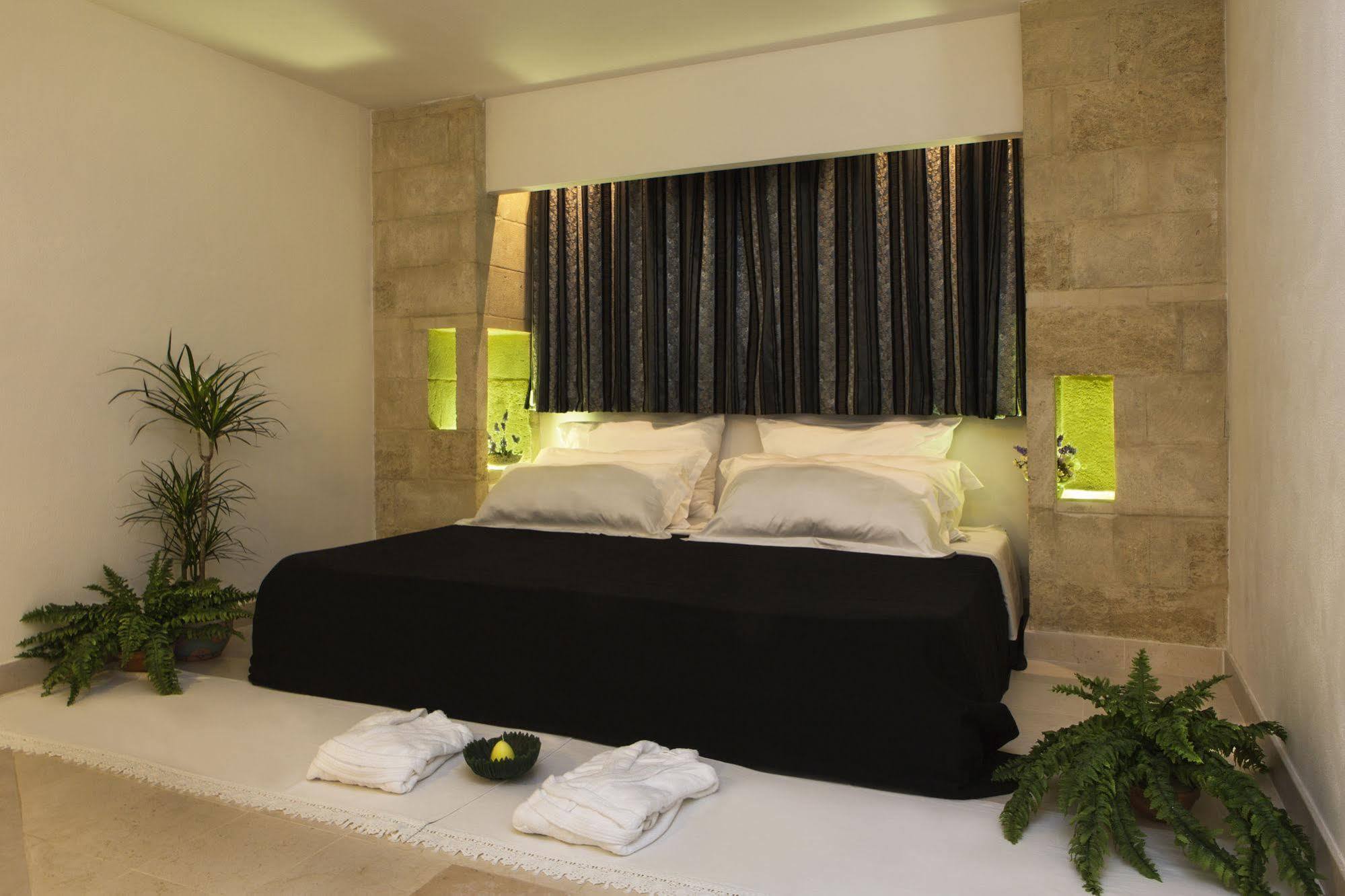 Masseria Quadrelli Bed & Breakfast Sanarica Ngoại thất bức ảnh